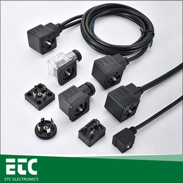 Solenoid valve connectors